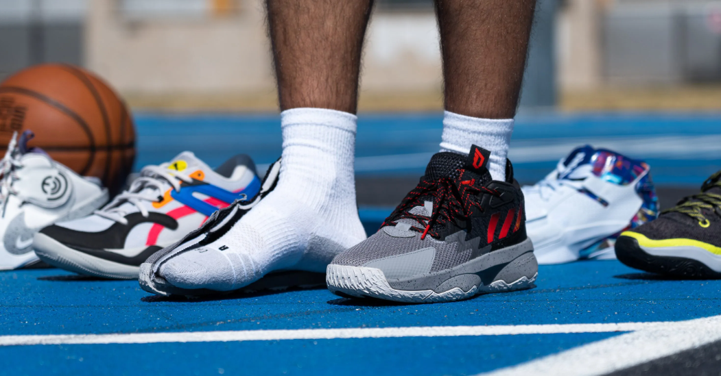 Kenapa Sepatu Basket yang Tepat Bisa Mengubah Cara Bermainmu