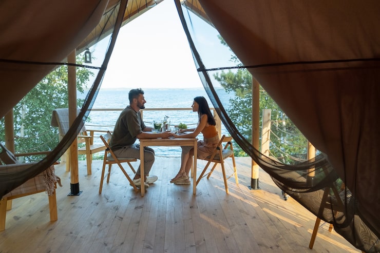 Glamping Mewah: Sunrise yang Tak Terlupakan di Lembang